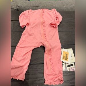 NWT kickee pants long onesie ruffle pink Sz 3-6 M